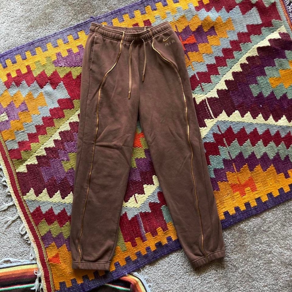 Brown Nike sweatpants